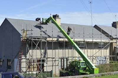 biaya-renovasi-atap-rumah