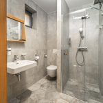 kamar-mandi-modern-ukuran-kecil