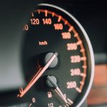 perbaikan-speedometer-mobil